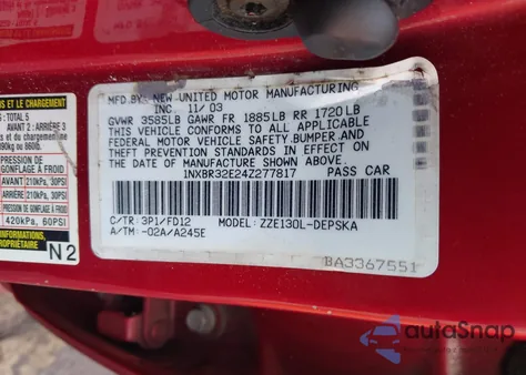 2004 Toyota Corolla S z USA, uszkodzony, nr VIN 1NXBR32E24Z277817